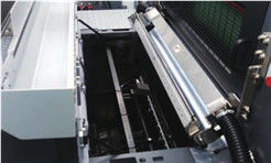 फार्मा प्रिंटिंग क्वालिटी कंट्रोल के लिए 0.126 मिमी एक्स 0.126 मिमी रिज़ॉल्यूशन मशीन विजन निरीक्षण सिस्टम